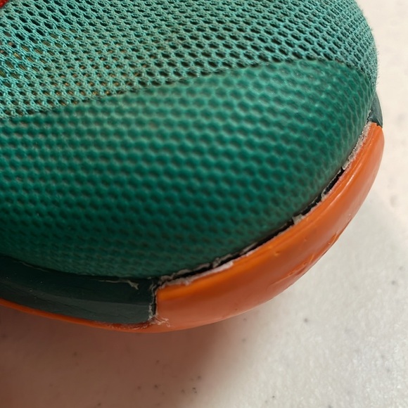 Nike KD VII Green and Orange Sneakers with Dynamic Design - Picture 11 of 14